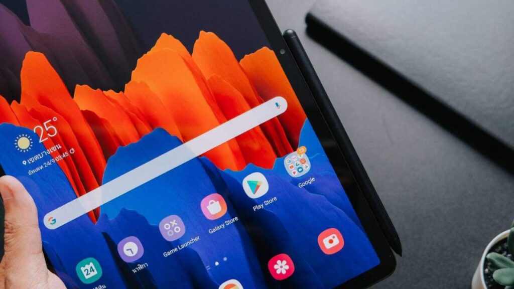 Galaxy Tab S8 Ultra leak tips big features that go beyond hardware